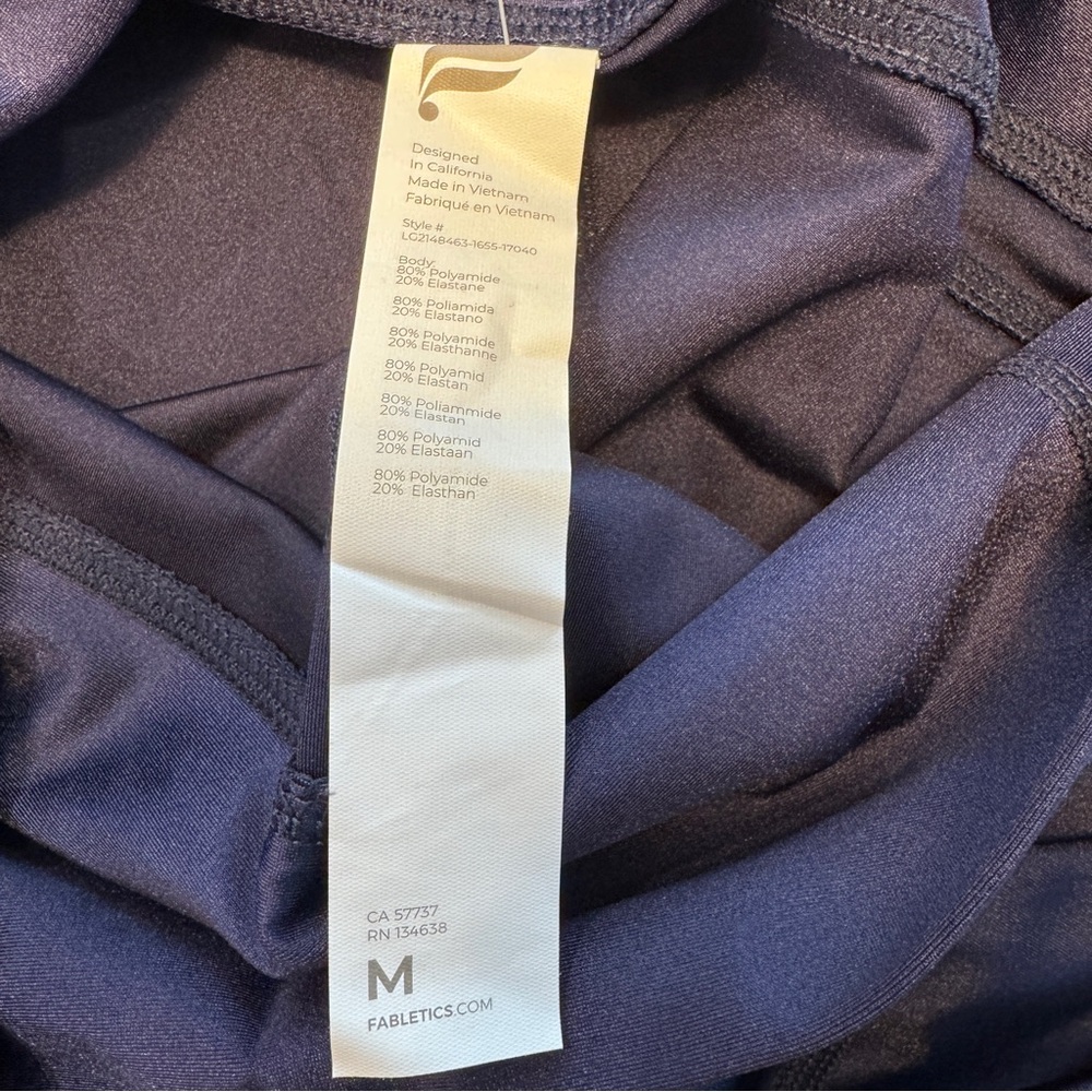 Fabletics Shiny Navy High Waisted Oasis Pocket Leggings & Leilani Tank Bundle - Picture 11 of 16